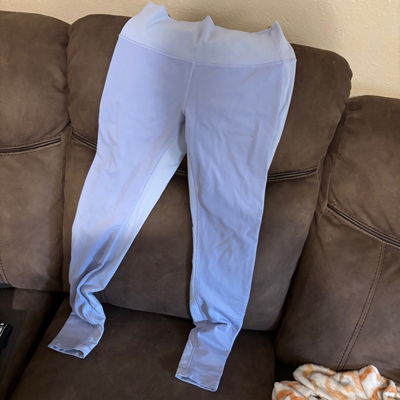 Lululemon size 8 Wunder Under High Rise Tight 28” - Picture 1 of 3